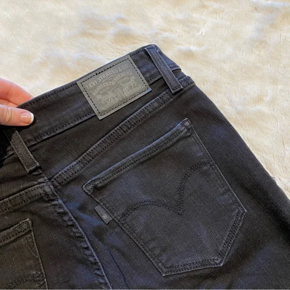 (27) Levi’s 711 Skinny Mid-Rise Jeans Black Distressed Midrise Slim Fit - Picture 10 of 12